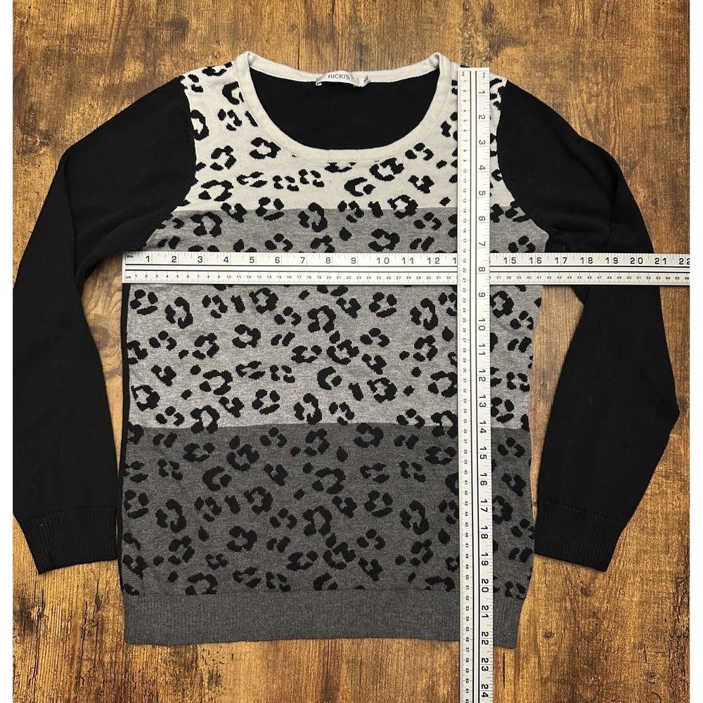Ricki's Gray and Black women's Leopard Print Colorblock Sweater